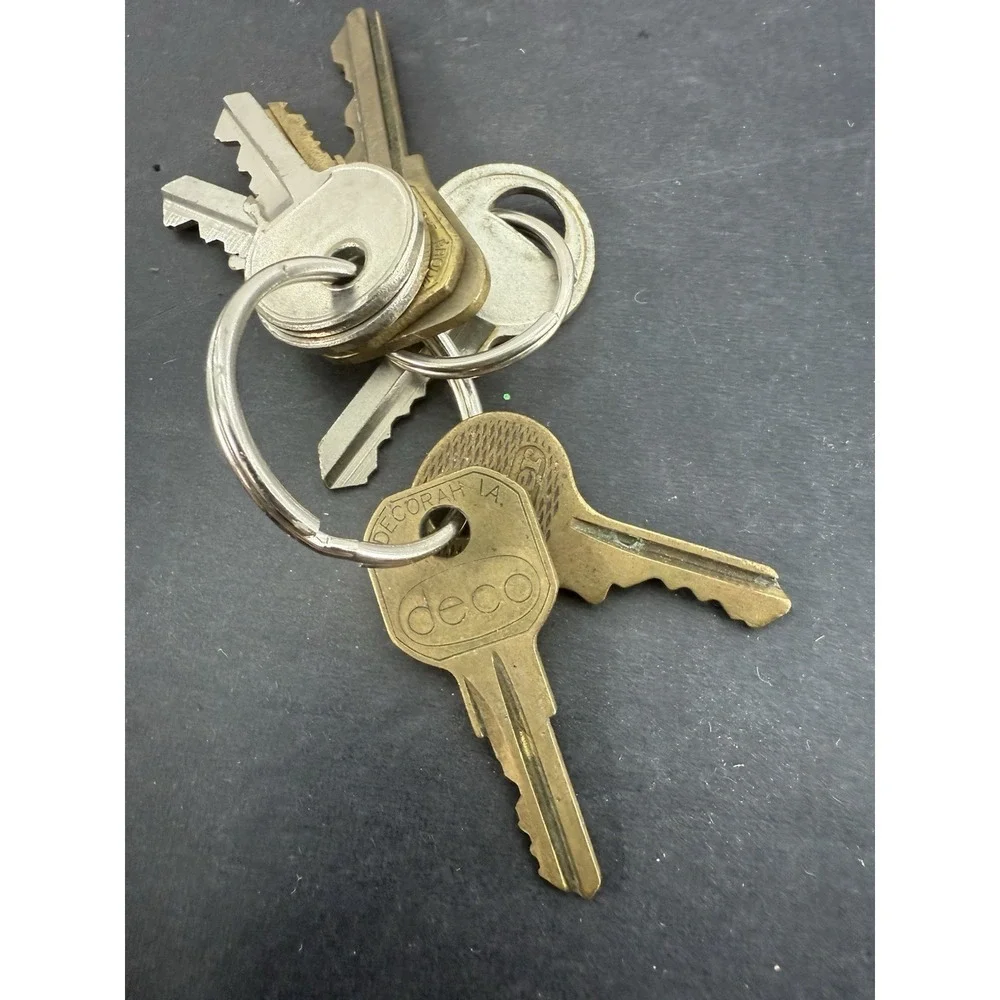 Vintage Deco Master And More Keys On Keychain